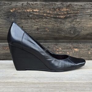 Bandolino Deva Y2K Office Siren Black Leather Sqaure Toe Wedge 9.5M
